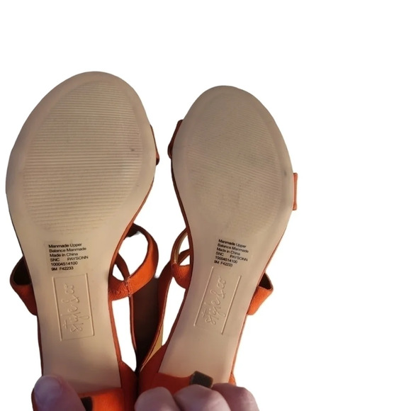 New Style & Co heels - Picture 2 of 6